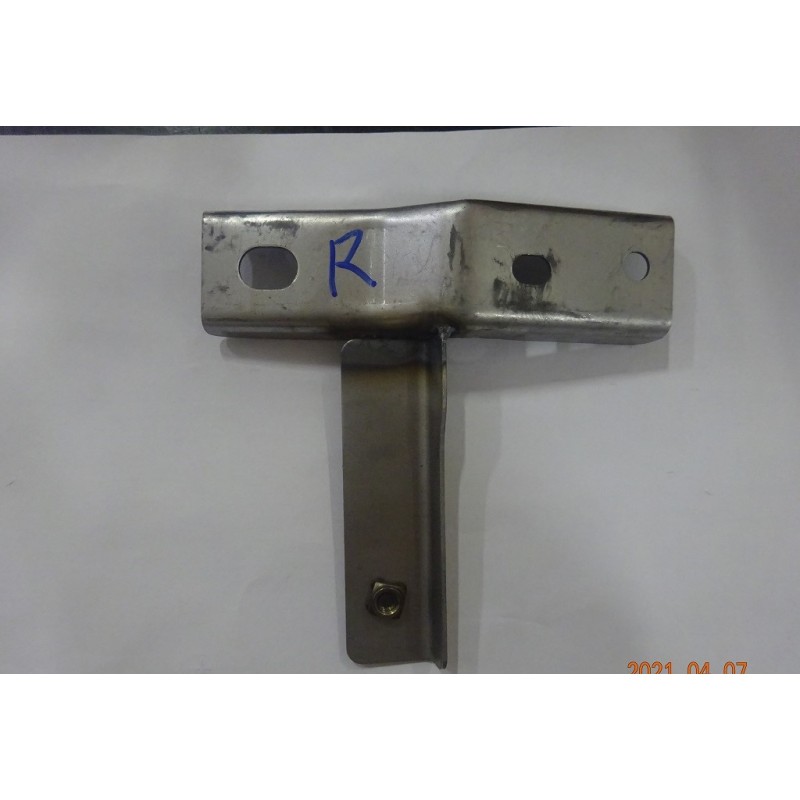 Barre de maintien droite - BYD - 12883974-00