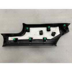 Protection du seuil de la portière arrière droite - Noir foncé 5 - BYD - 12748705-00