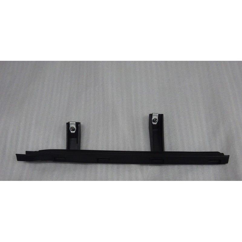 Rail de guidage mobile avant et de canal de roulement de la portière arrière gauche - BYD - 12681562-00