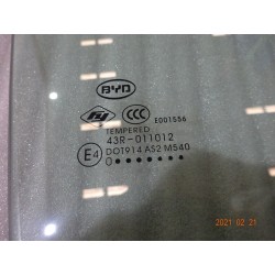Vitre de la portière avant droite - BYD - 12680950-00