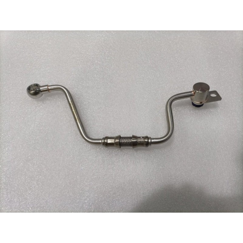 Assemblage de tuyau d'entrée de liquide de refroidissement du suralimenteur - BYD - 12656843-00