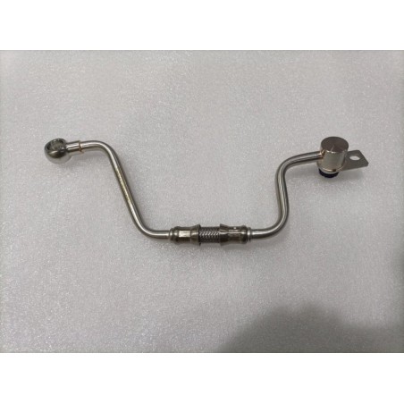 Assemblage de tuyau d'entrée de liquide de refroidissement du suralimenteur - BYD - 12656843-00