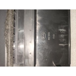 Panneau arrière de siège glissant gauche 2e rangée-BLACK A7 - BYD - 19558757-00