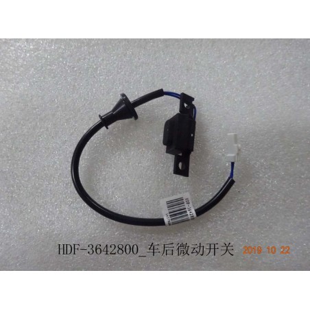 Micro-interrupteur, arrière - BYD - 12610756-00