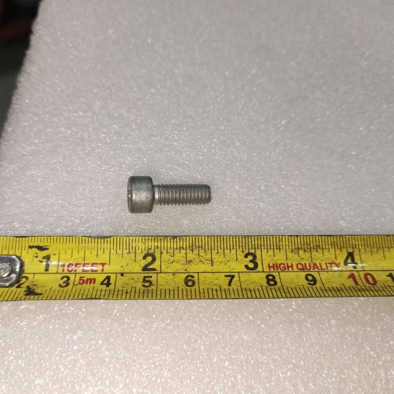 Vis à tête cylindrique à six pans creux - BYD - 12509352-00