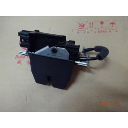 Assy. de verrouillage de porte arrière. - BYD - 12406898-00