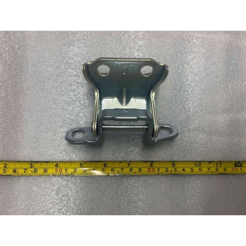 Charnière inférieure de la portière avant droite - BYD - 12326118-00