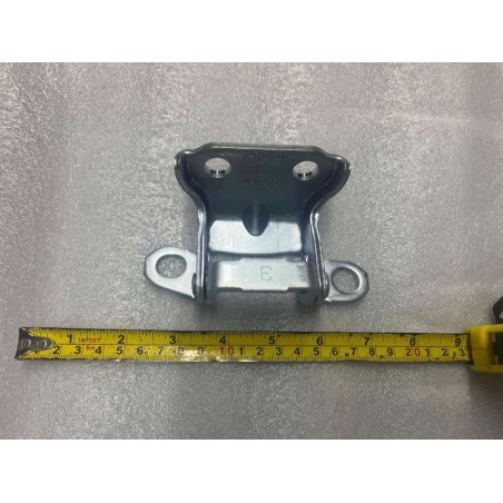 Charnière inférieure de la portière avant gauche - BYD - 12326116-00