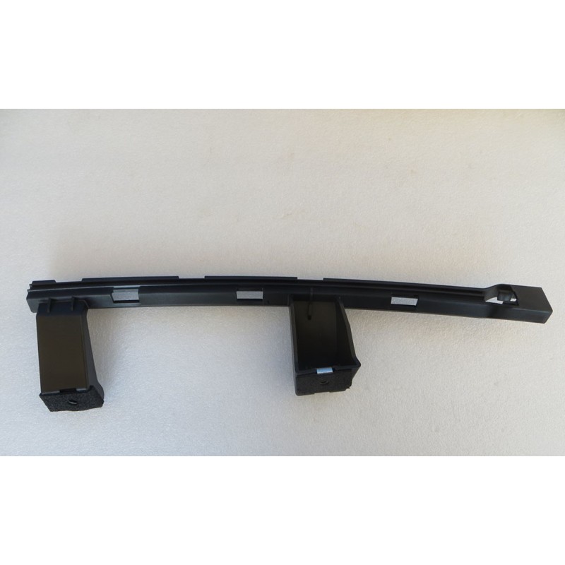 Rail de guidage de la vitre arrière de la portière avant gauche - BYD - 11782973-00