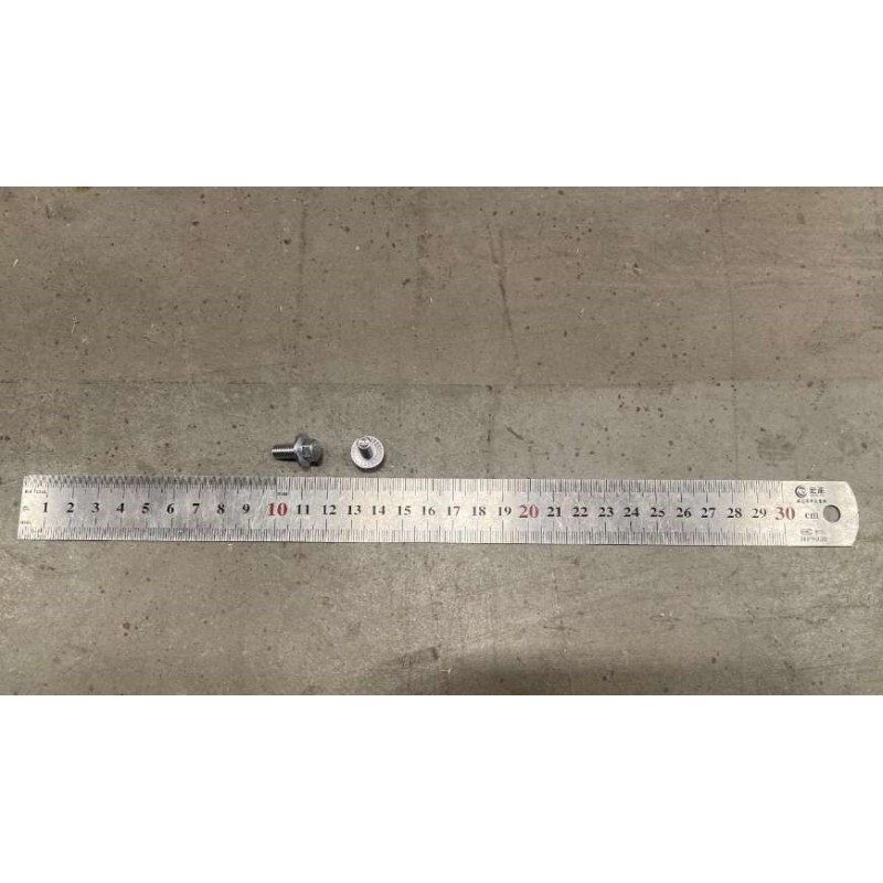 Boulon à bride hexagonale avec dents sur la surface d’appui - BYD - 11688419-00
