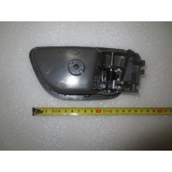 Poignée intérieure de la porte avant gauche - BYD - 11139109-00