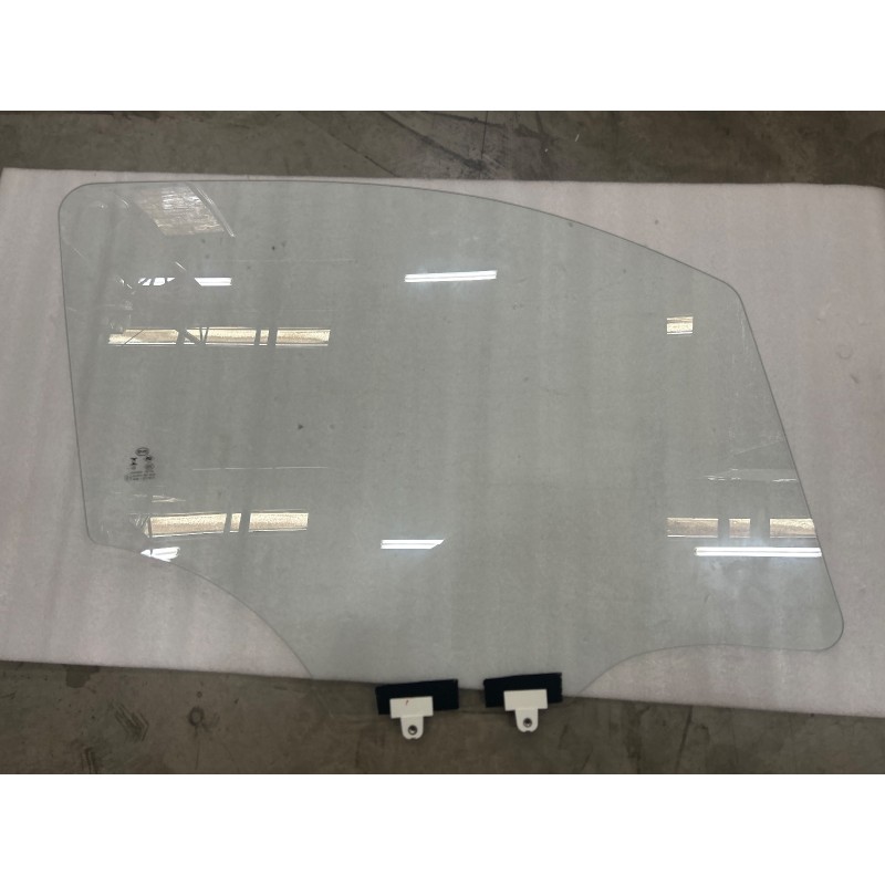 Vitre de porte avant droite - BYD - 11130869-00