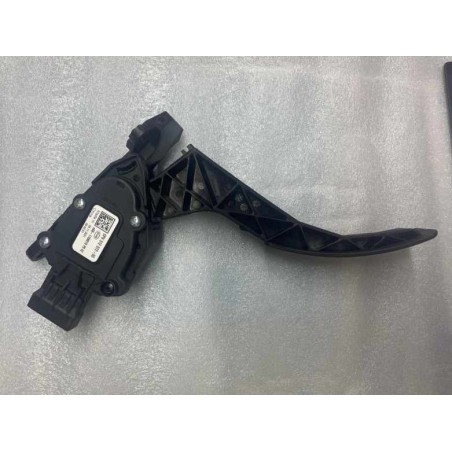 Pédale d'accélérateur - BYD - 10689614-00