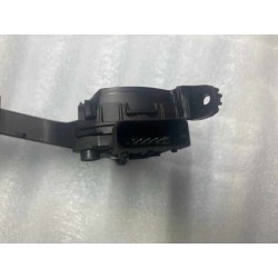 Pédale d'accélérateur - BYD - 10689614-00