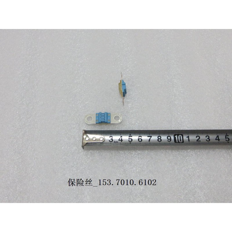 Fusible - 153.7010.6102 - 32 V - 100 A - BYD - 10565449-00