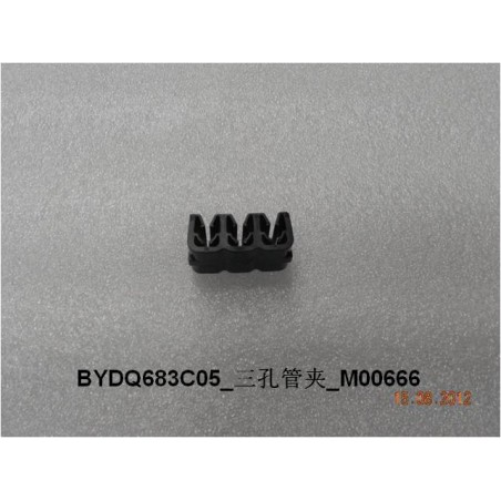 Collier de tuyau à trois trous - BYD - 10531008-00