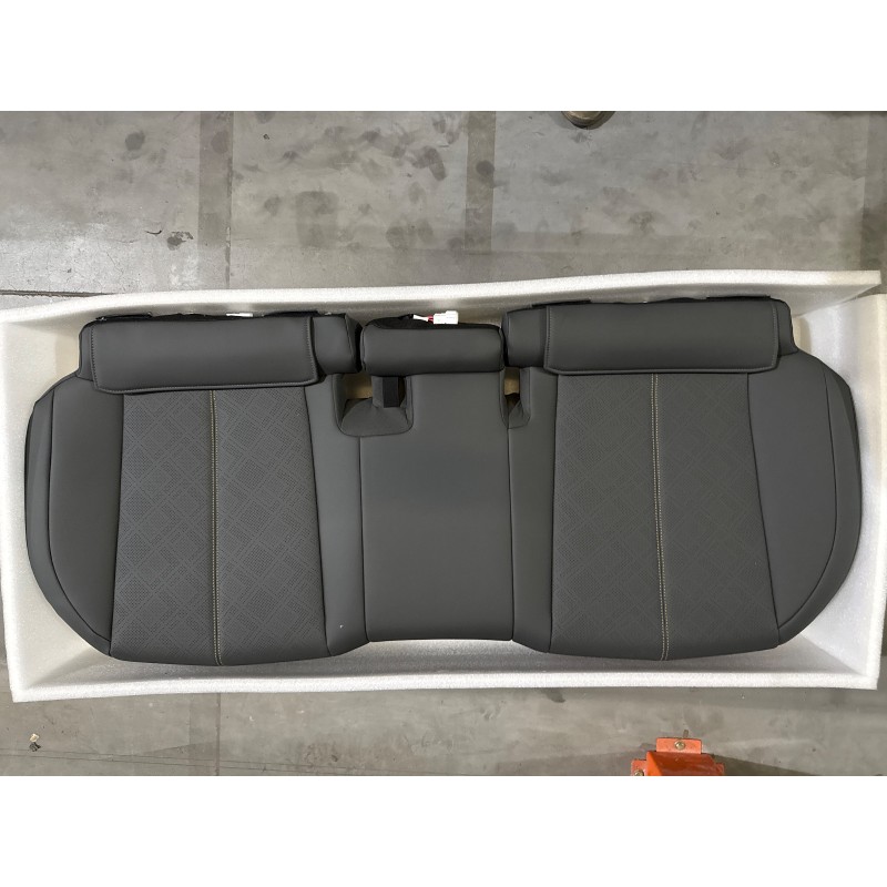 Coussin de siège arrière gauche-Gris HCQ - BYD - 19383384-00