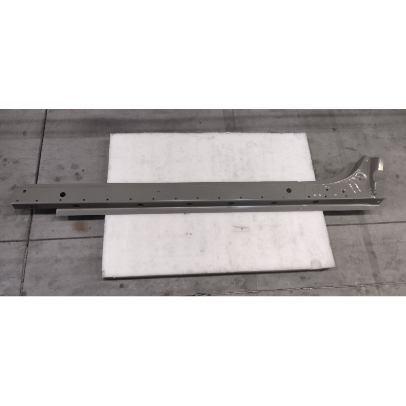 Plaque de renfort de seuil de porte gauche - BYD - 19328332-00