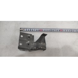 Support inférieur droit d'aile - BYD - 19324844-00