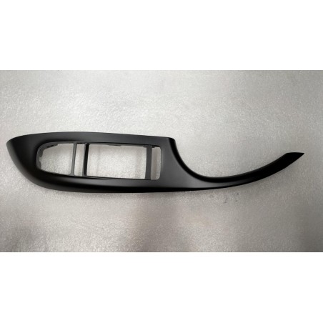 Bac de rangement de porte avant droite - Noir - BYD - 13867694-00