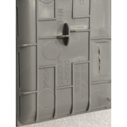 20573642-00