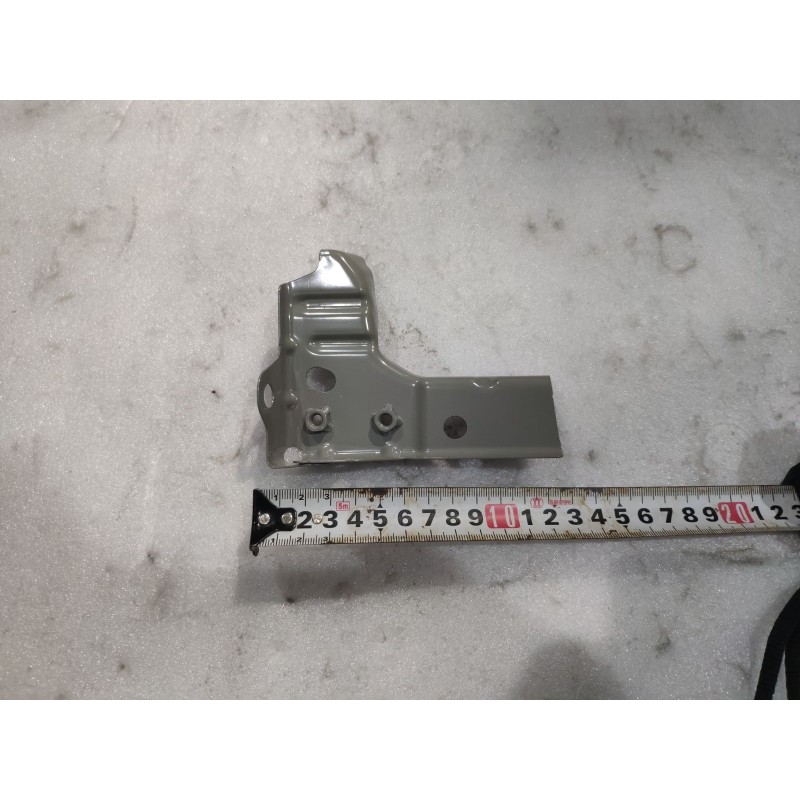 Support I de panneau latéral droit - BYD - 19127639-00
