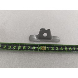 Support inférieur gauche de garniture de custode arrière - BYD - 19045638-00
