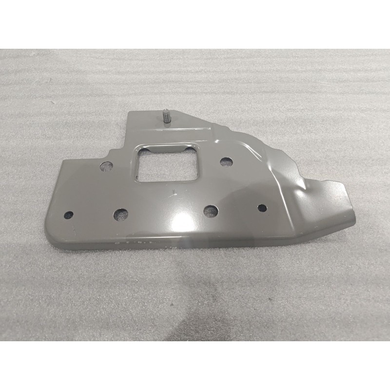 Plaque de fixation de poutre anti-collision arrière gauche - BYD - 19045616-00