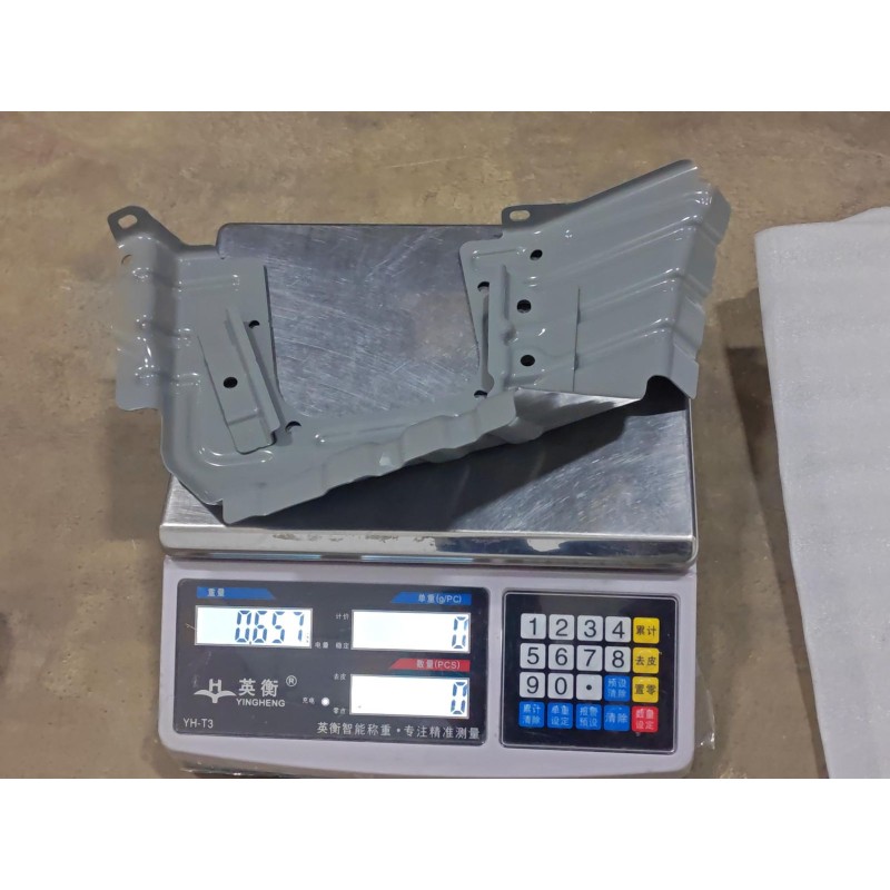 Plaque de fixation de trappe de charge - BYD - 18821625-00