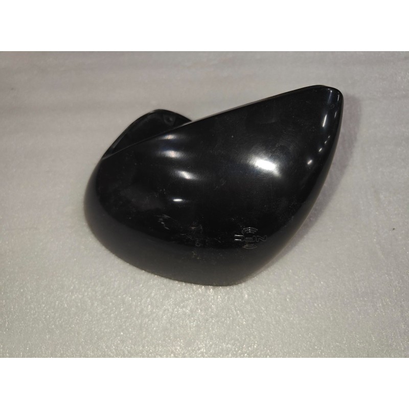 Garniture de boîtier gauche de rétroviseur - BYD - 18770402-00