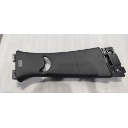 Blindage supérieur de montant B droit-Noir A7 - BYD - 18729710-00