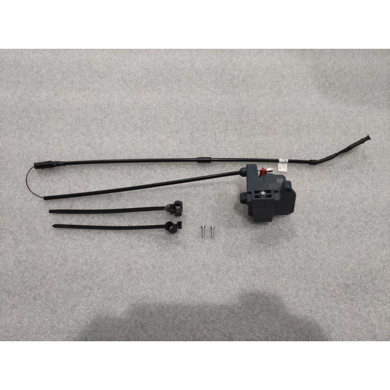 Verrou de charge AC de trappe de recharge - BYD - 18728537-00