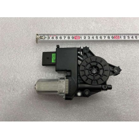 Moteur de porte arrière gauche - BYD - 13721046-00
