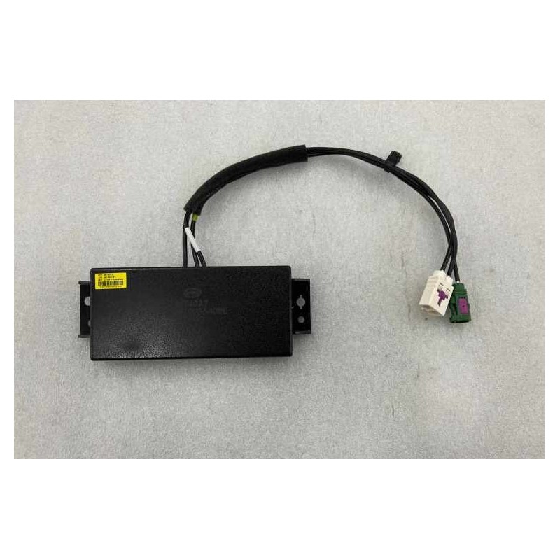 Antenne 4G/WiFi/BT - BYD - 13712237-00