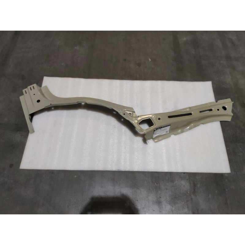 Plaque de renfort de montant C gauche - BYD - 18651760-00