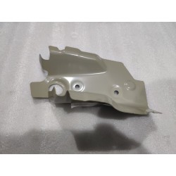 Plaque de liaison gauche de plancher central - BYD - 18651621-00