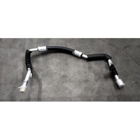 Tuyau d'aspiration de compresseur 4 - BYD - 13669079-00