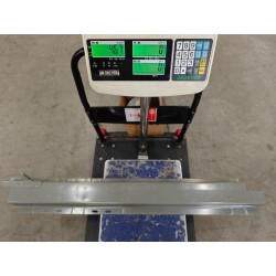 Panneau intérieur droit de bas de caisse - BYD - 18558801-00