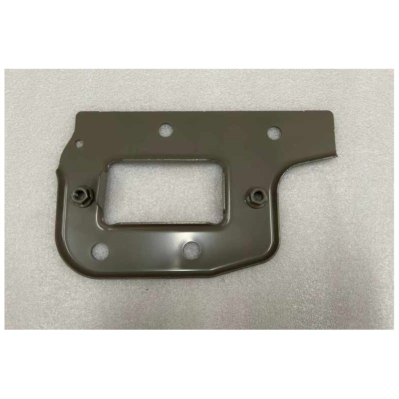 Plaque de fixation droite de poutre anti-collision avant - BYD - 13651275-00