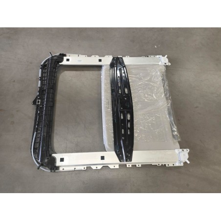 Cadre de toit ouvrant - BYD - 18467474-00