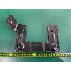 Support de bavette de plancher arrière - BYD - 18434748-00