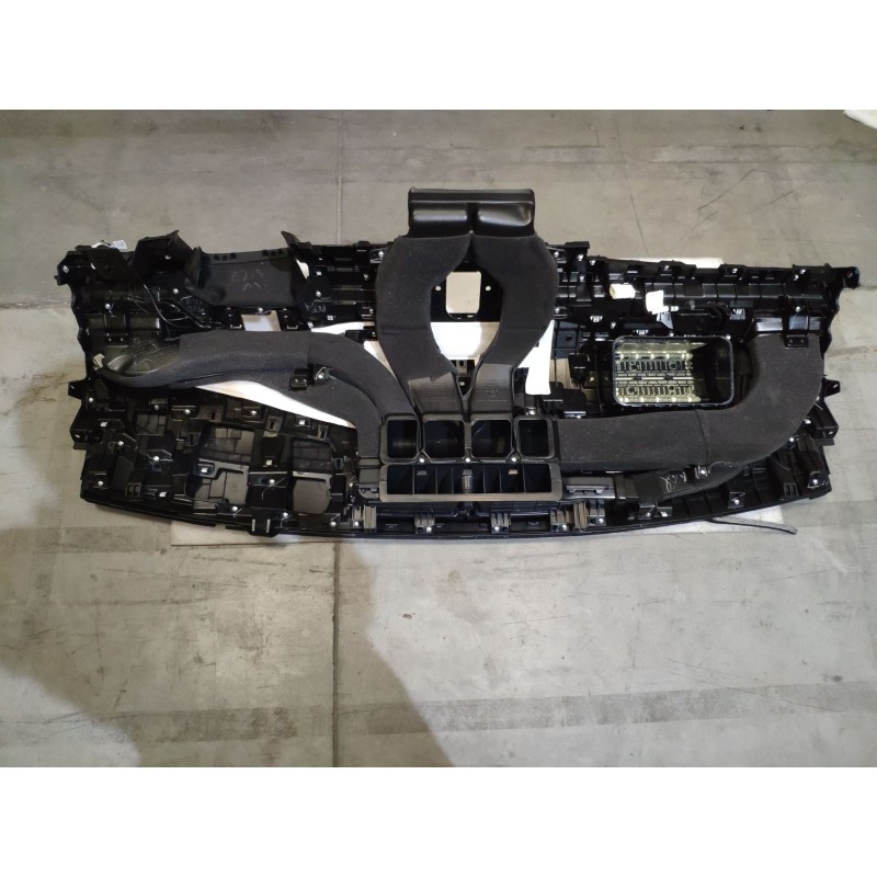 Sous-ensemble corps supérieur de planche de bord - Gris - BYD - 18379528-00