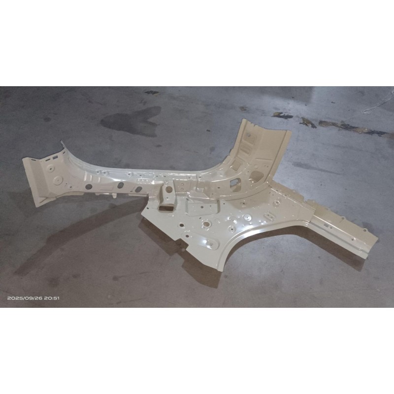 Montant CD gauche - BYD - 18375769-00