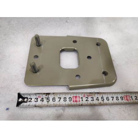 Plaque de renfort de fixation de poutre pare-chocs arrière - BYD - 18321104-00