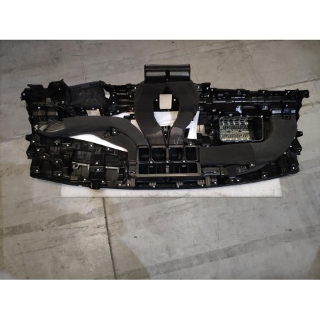 Corps supérieur de planche de bord - Noir foncé 5 - BYD - 18297576-00